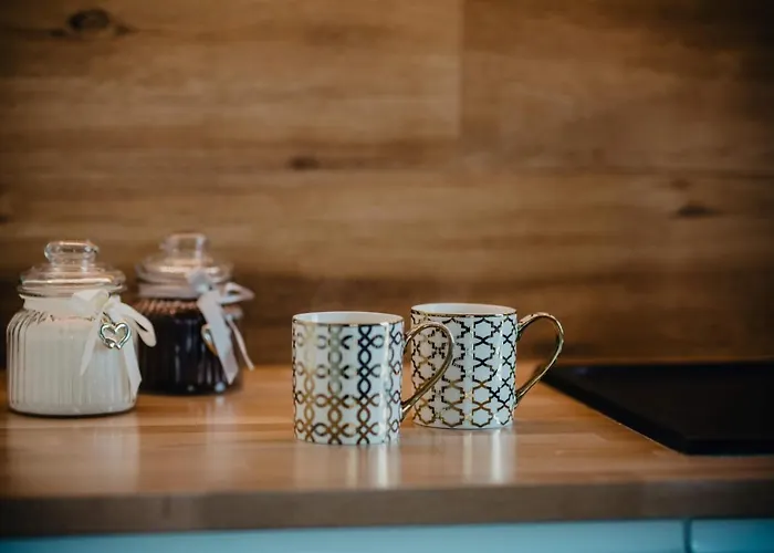 Jbhotels Apartament 4*